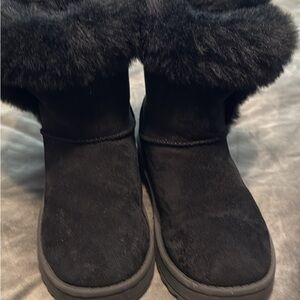 Girls Cozy Black Boots size 13